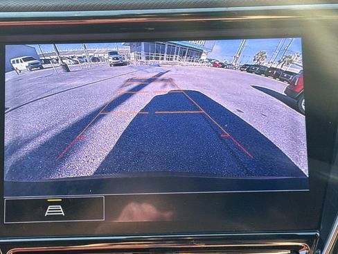 Used 2022 Chevrolet TrailBlazer RS w/ Technology Package image 26