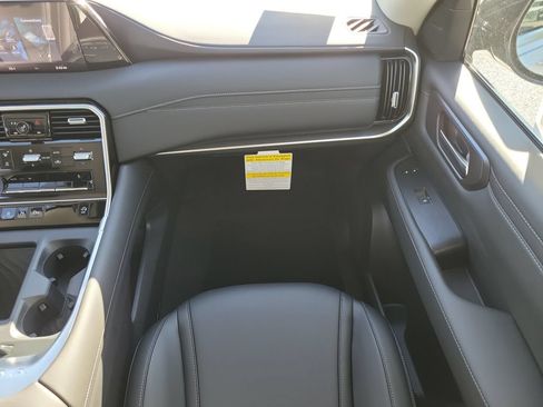 New 2026 Nissan Armada SV AWD/4WD image 20