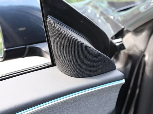 Used 2025 Tesla Model 3 Long Range RWD image 15