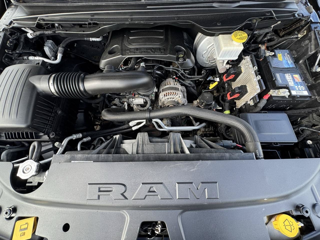Used 2019 RAM 1500 Limited AWD/4WD image 17