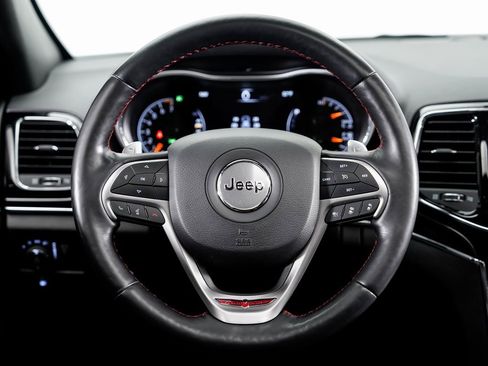 Used 2021 Jeep Grand Cherokee Trailhawk w/ Trailhawk Luxury Group image 12