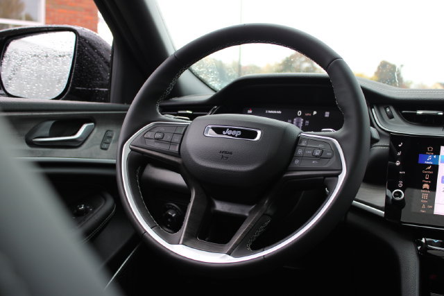 New 2027 Jeep Grand Cherokee Limited AWD/4WD image 45