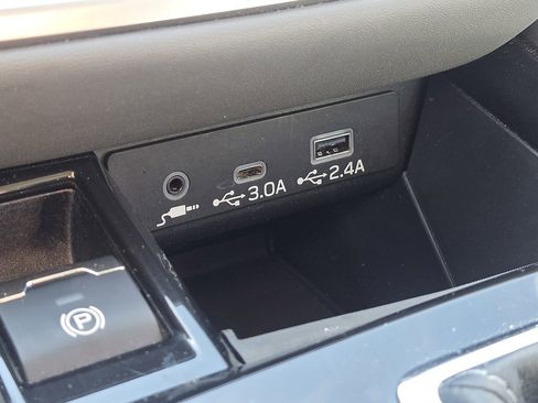 Used 2025 Subaru Outback Onyx Edition w/ Popular Package #2 image 13