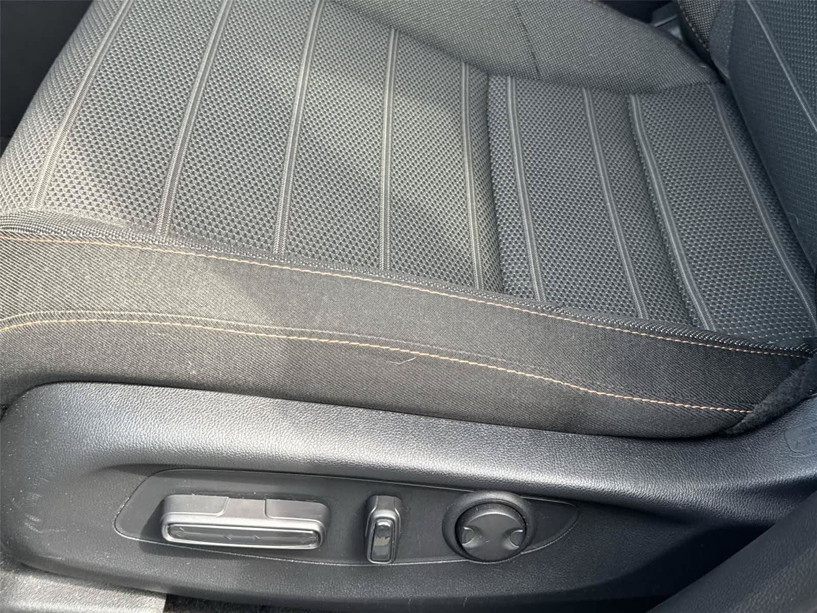 Used 2026 Honda CR-V TrailSport image 13