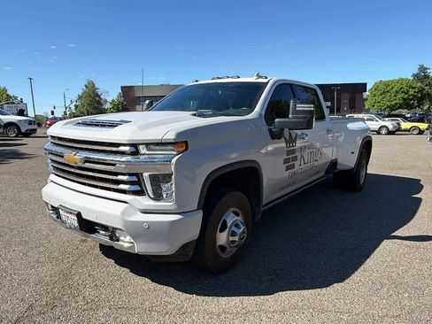 Used 2022 Chevrolet Silverado 3500 High Country w/ Safety Package II AWD/4WD image 1