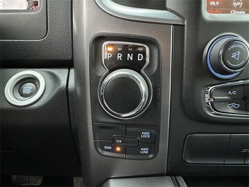 Used 2021 RAM 1500 Classic Warlock w/ Luxury Group image 17