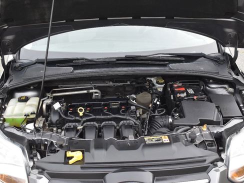 Used 2014 Ford Focus SE image 31
