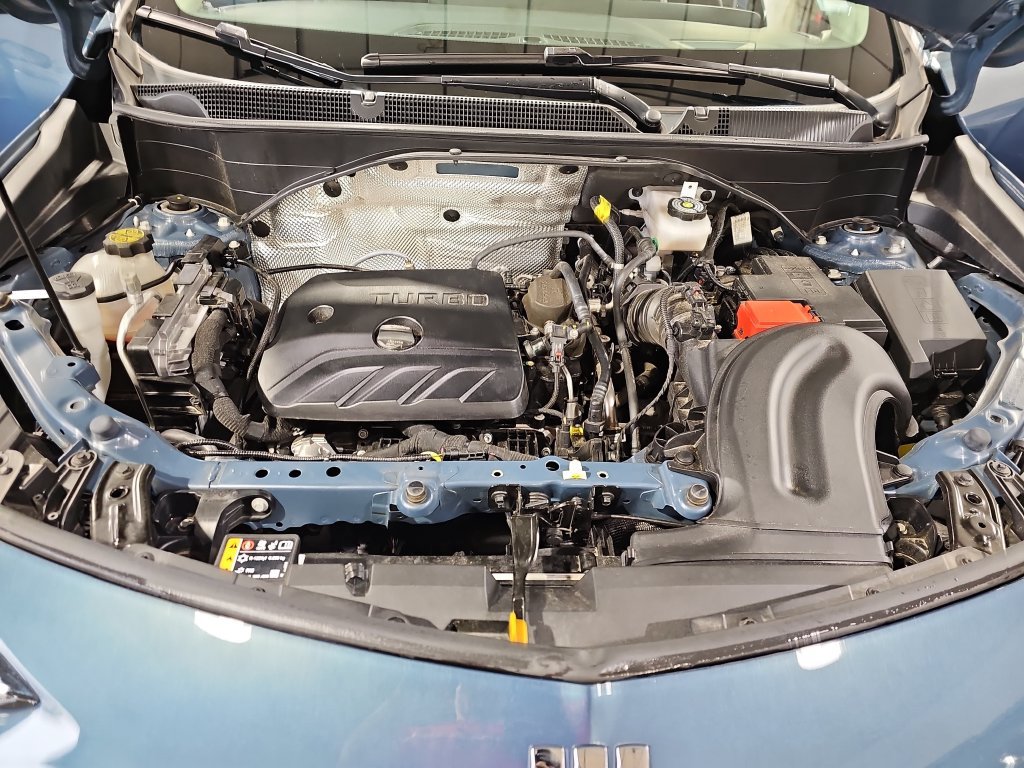 Used 2025 Buick Encore GX Preferred AWD/4WD image 34
