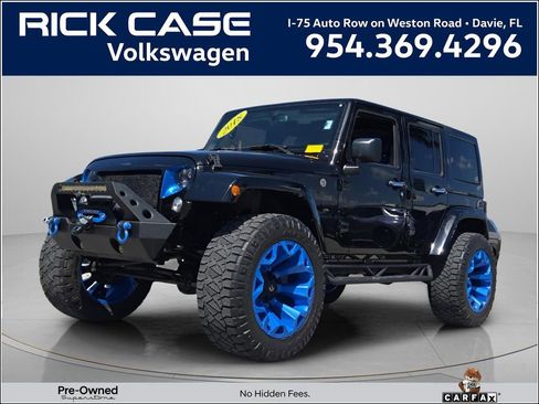 Used 2018 Jeep Wrangler Unlimited Sahara AWD/4WD image 1