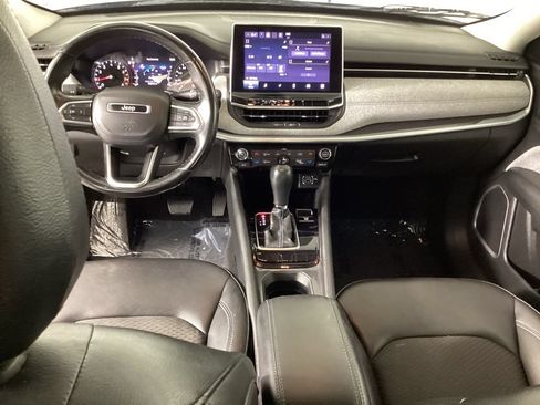 Used 2022 Jeep Compass Latitude w/ Convenience Group FWD image 31