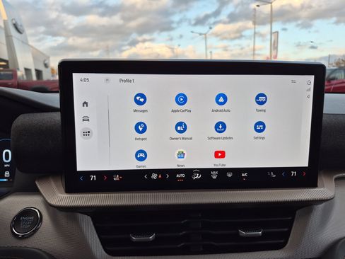 Used 2025 Ford Explorer Active w/ Active Comfort Package image 37