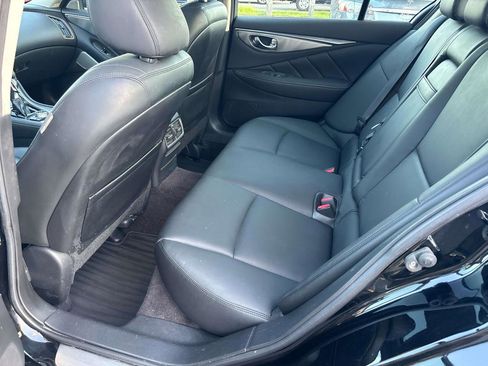 Used 2017 INFINITI Q50 Premium w/ 2.0T Premium Plus Package image 10