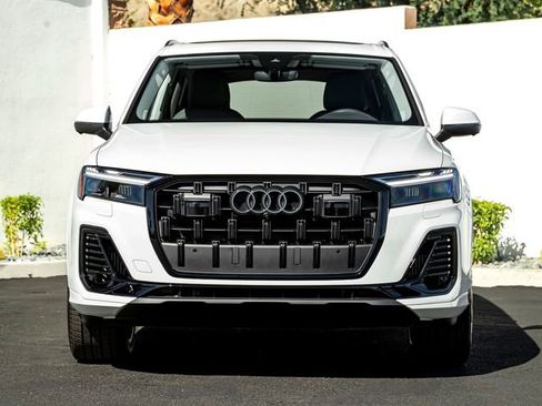 New 2026 Audi Q7 3.0T Premium Plus AWD/4WD image 3