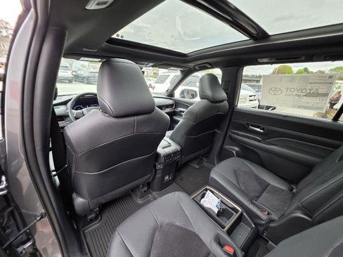 New 2026 Toyota Grand Highlander AWD Hybrid image 14
