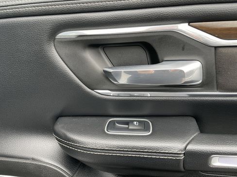 Certified 2022 RAM 1500 Laramie image 18