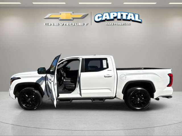 Used 2025 Toyota Tundra Limited w/ Nightshade Package AWD/4WD image 9