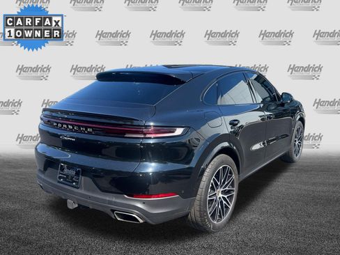 Used 2024 Porsche Cayenne Coupe AWD/4WD image 10