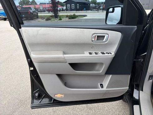 Used 2015 Honda Pilot SE image 8