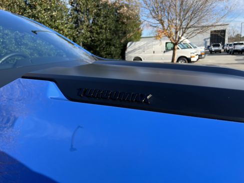 Used 2025 Chevrolet Colorado ZR2 w/ Technology Package image 38