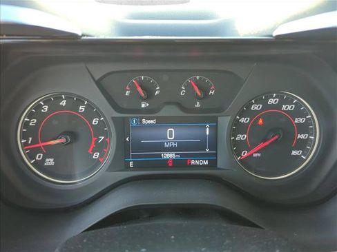 Used 2024 Chevrolet Camaro LT RWD image 13