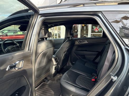 Used 2025 Kia Sportage X-Line image 24