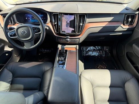 Certified 2024 Volvo XC60 B5 Plus w/ Protection Package Premier AWD/4WD image 12