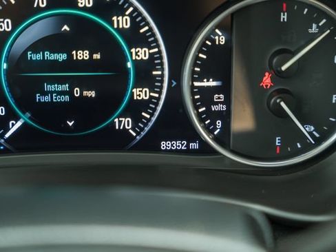 Used 2019 Buick Envision Premium AWD/4WD image 44