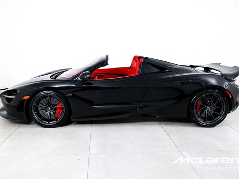New 2026 McLaren 750S Spider RWD image 7