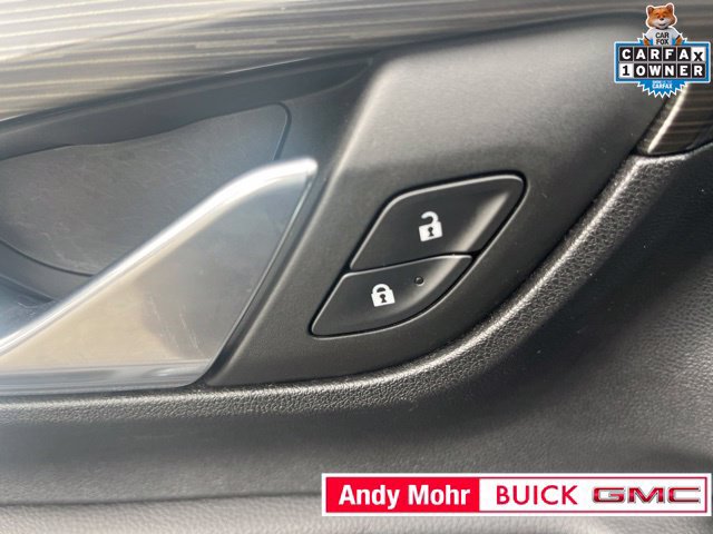 Used 2022 GMC Terrain SLE w/ Driver Convenience Package FWD image 20