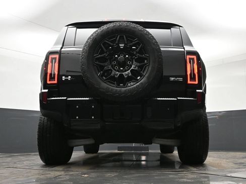 Used 2025 GMC Hummer EV 2X AWD/4WD image 26