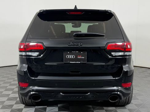 Used 2021 Jeep Grand Cherokee SRT w/ Trailer Tow Group IV AWD/4WD image 10