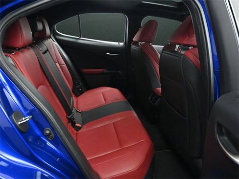 Used 2022 Lexus UX 200 F Sport image 15