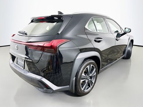 Used 2025 Lexus UX 300h AWD w/ Accessory Package (Z1) image 7