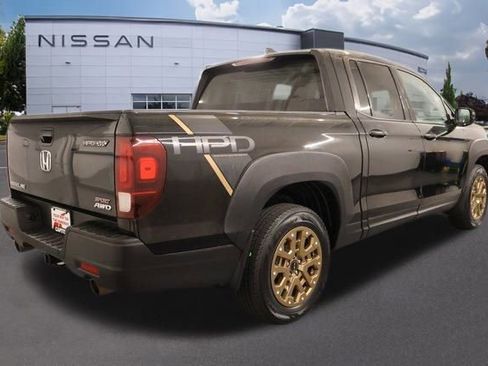Used 2021 Honda Ridgeline Sport image 2