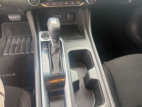 Used 2022 Nissan Sentra SR FWD image 23