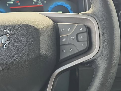 New 2025 Ford Bronco Badlands image 24