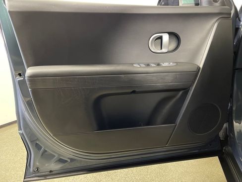 Used 2024 Hyundai Ioniq 5 SEL image 18