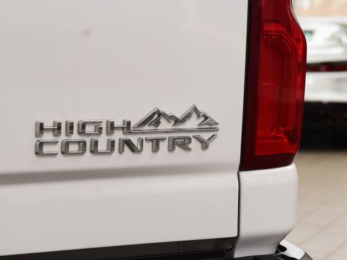 Used 2024 Chevrolet Silverado 3500 High Country w/ Technology Package AWD/4WD image 24