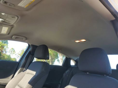 Used 2023 Chevrolet Malibu LT image 27