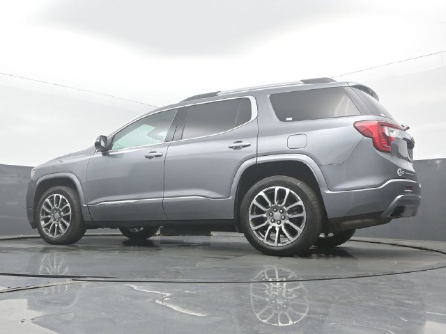 Used 2022 GMC Acadia Denali w/ Denali Ultimate Package AWD/4WD image 49