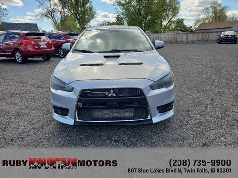Used 2014 Mitsubishi Lancer Evolution MR AWD/4WD image 2
