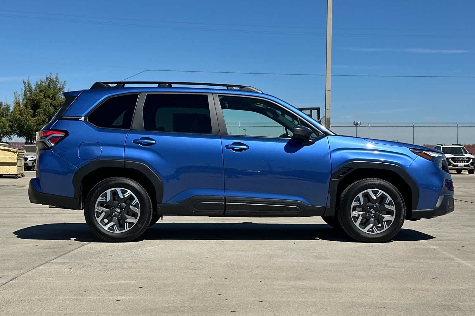 New 2026 Subaru Forester Premium AWD/4WD image 2