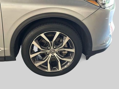 Certified 2024 Acura MDX SH-AWD w/ Technology Package image 10