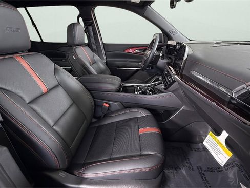 Certified 2026 Chevrolet Traverse RS image 48