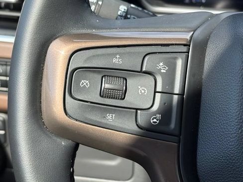 Used 2023 Chevrolet Tahoe High Country AWD/4WD image 24