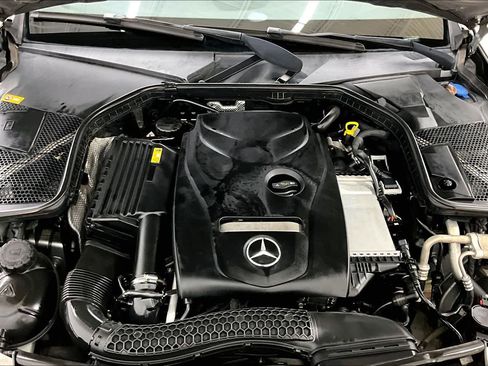 Used 2016 Mercedes-Benz C 300 Sedan image 32