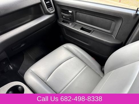 Used 2024 RAM 2500 Tradesman w/ Chrome Appearance Group AWD/4WD image 15