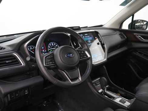 Used 2023 Subaru Ascent Touring AWD/4WD image 27