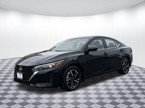 Used 2025 Nissan Sentra SV w/ All-Weather Package FWD image 3