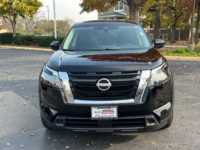Certified 2024 Nissan Pathfinder S AWD/4WD image 2